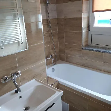 Bed and Breakfast Akwarium 4*